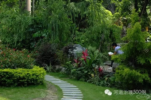 东濠涌街心小休息驿站 东濠涌街心小休息驿站